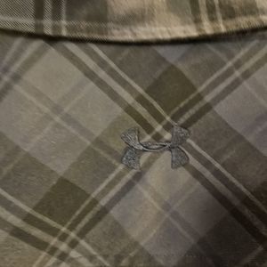 Under Armour gray/purple flannel XL